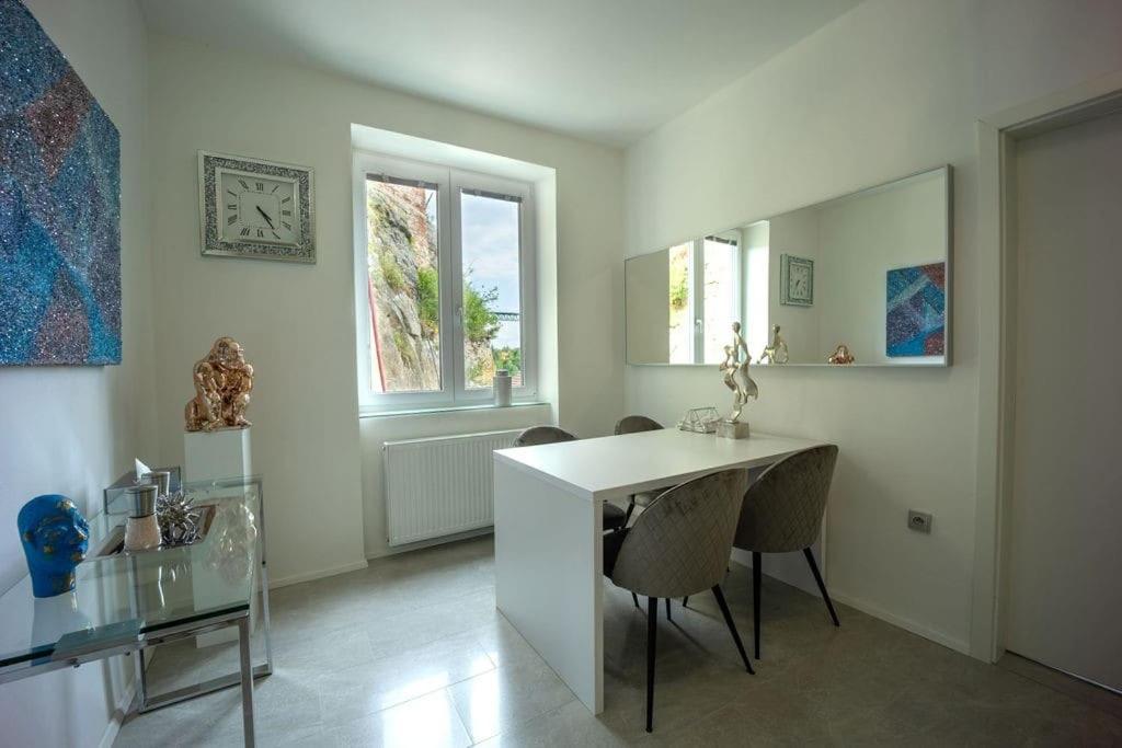 Apartamento Ruhige Unterkunft Mit Einer Schoenen Aussicht Znojmo Exterior foto